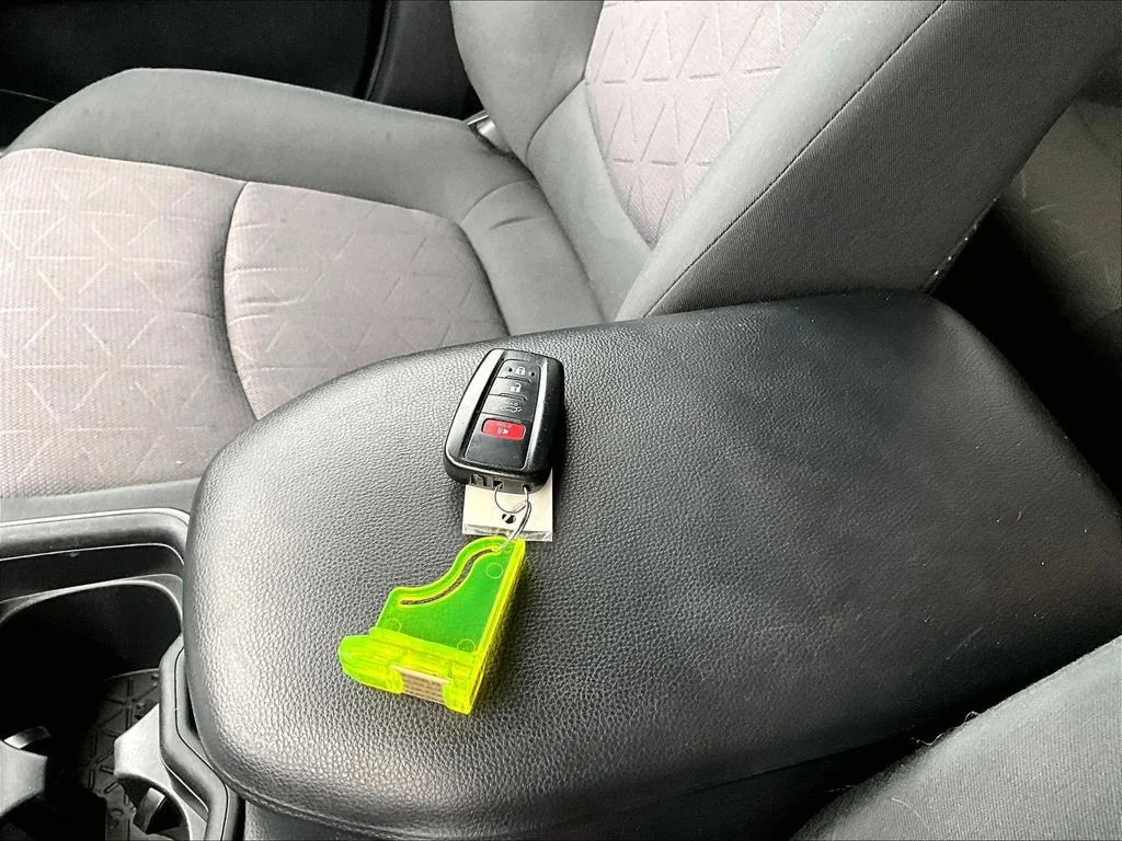 Certified Used 2019 Gray Toyota XLE image 36
