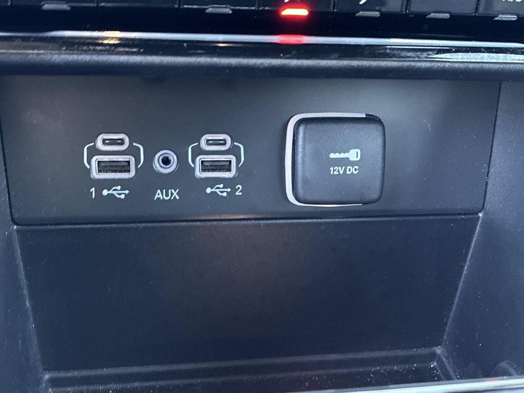 Used 2024 Silver Jeep Limited image 32