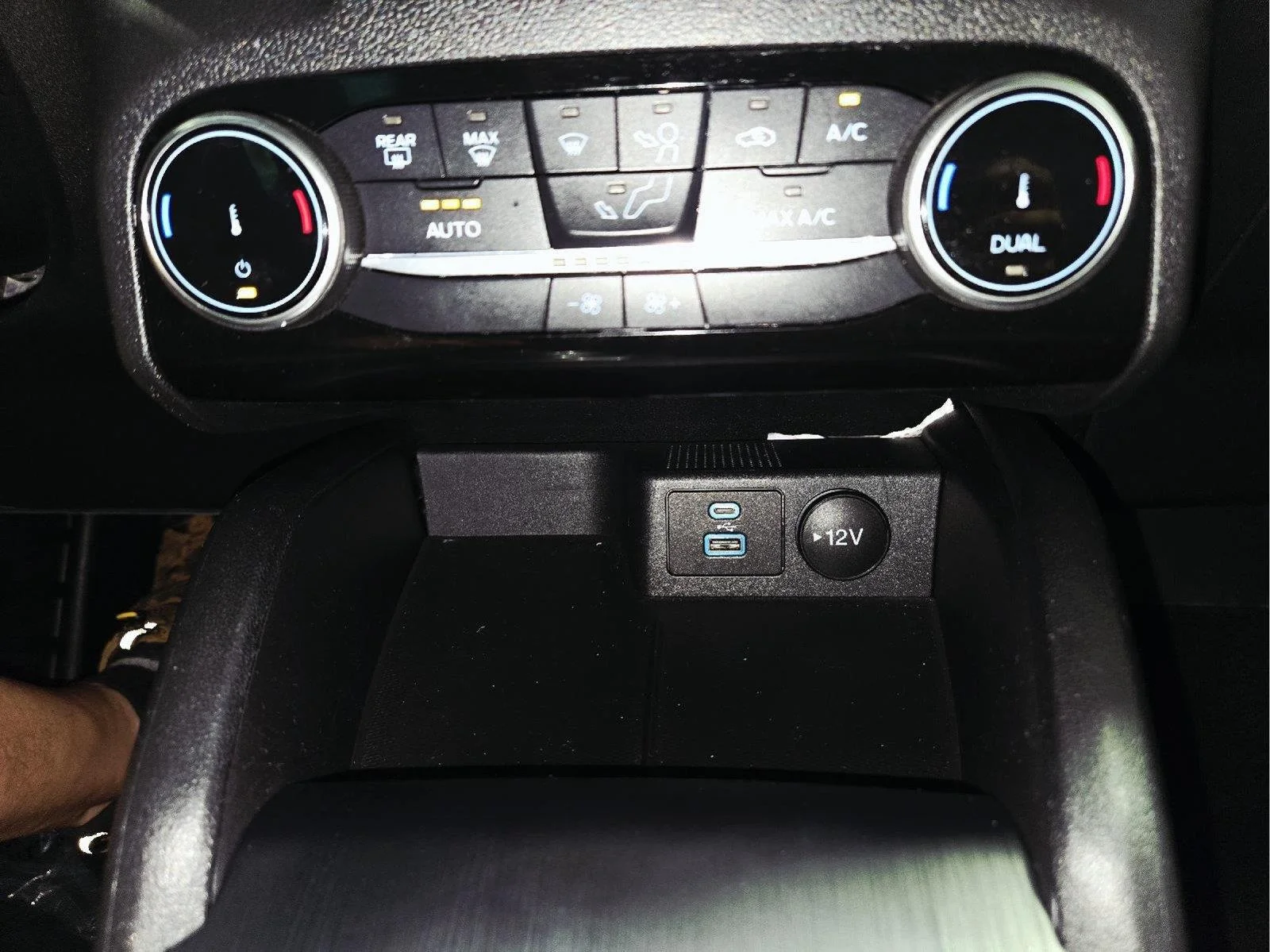 Used 2022 Stone Blue FORD SE image 30