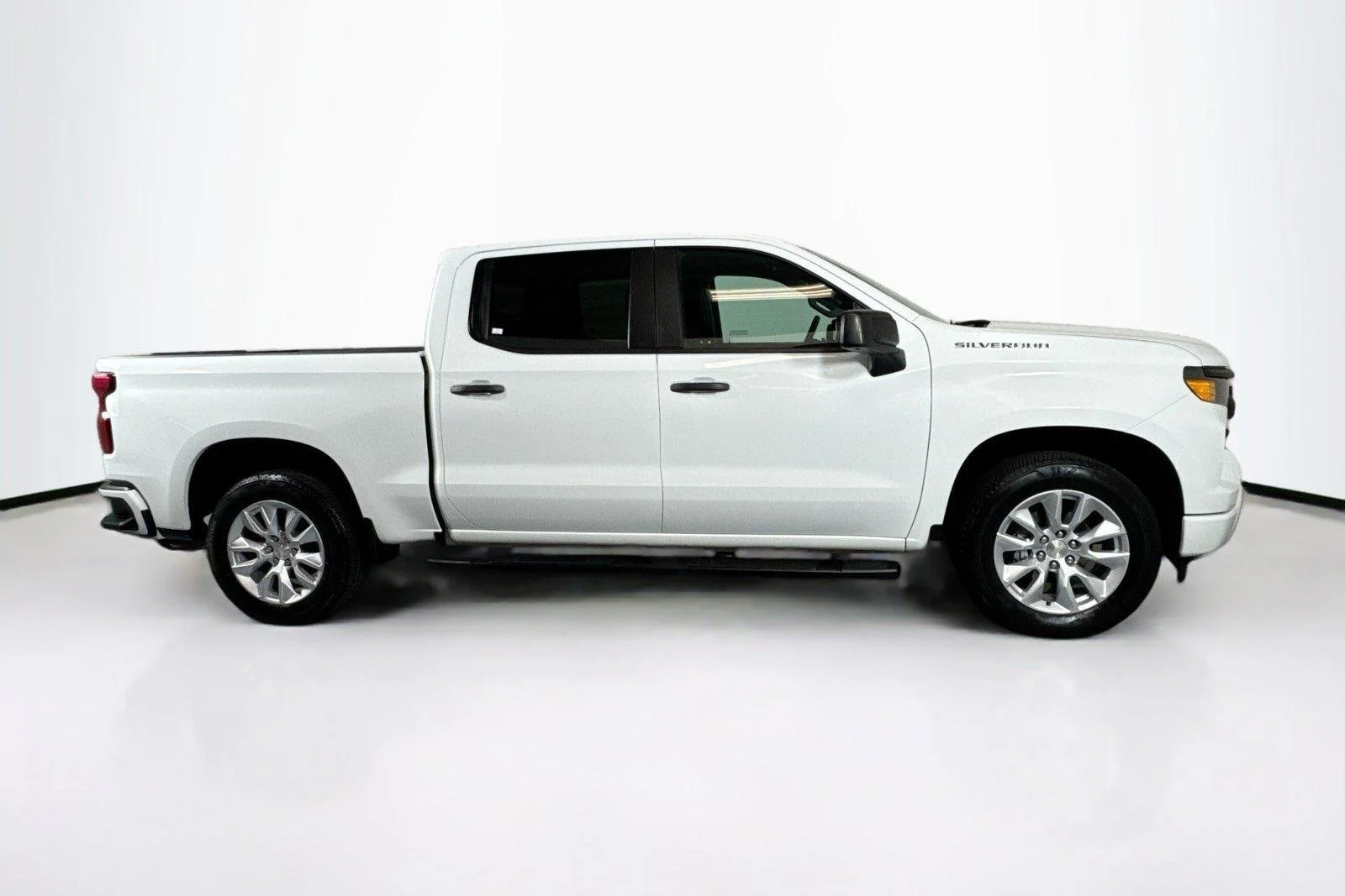Used 2023 Summit White Chevrolet Custom image 4