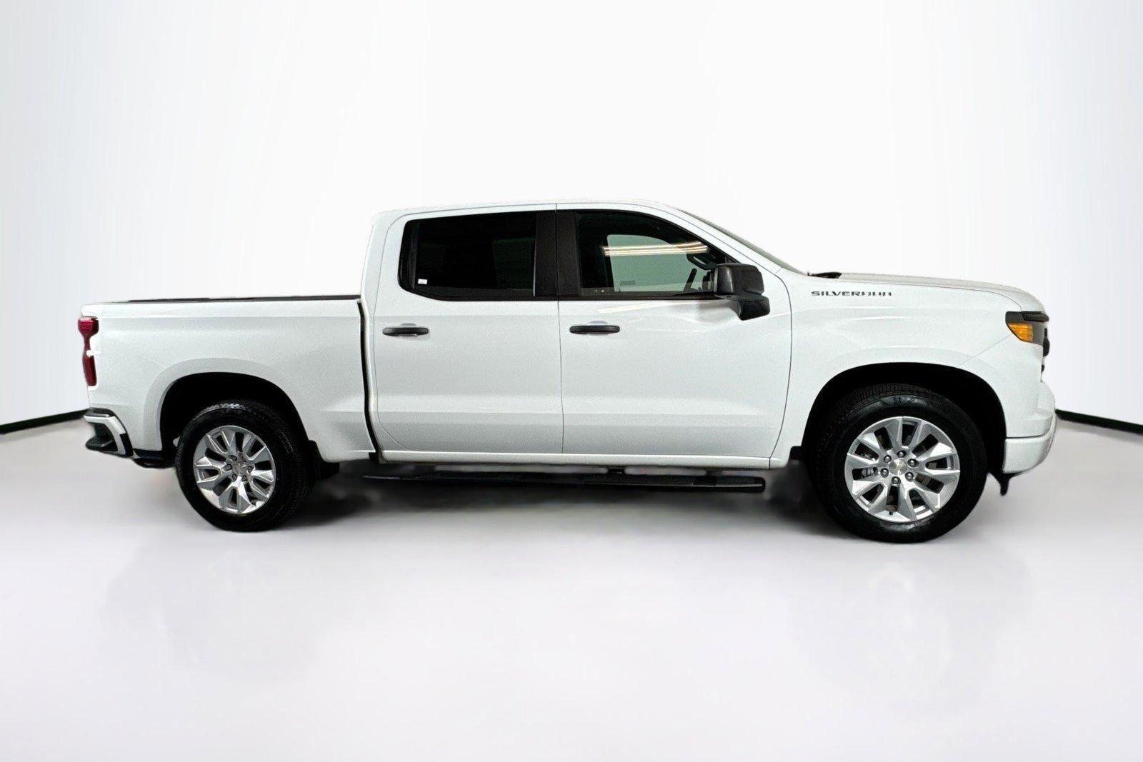 Used 2023 Summit White Chevrolet Custom image 4