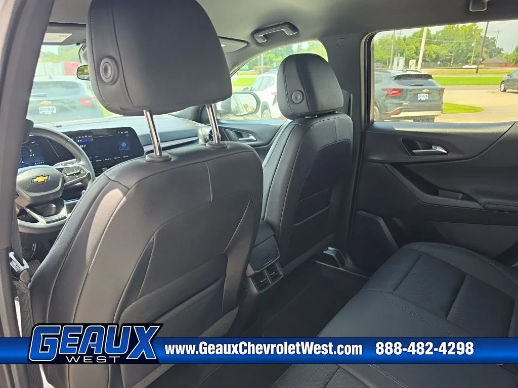 Used 2026 White Chevrolet LT image 35