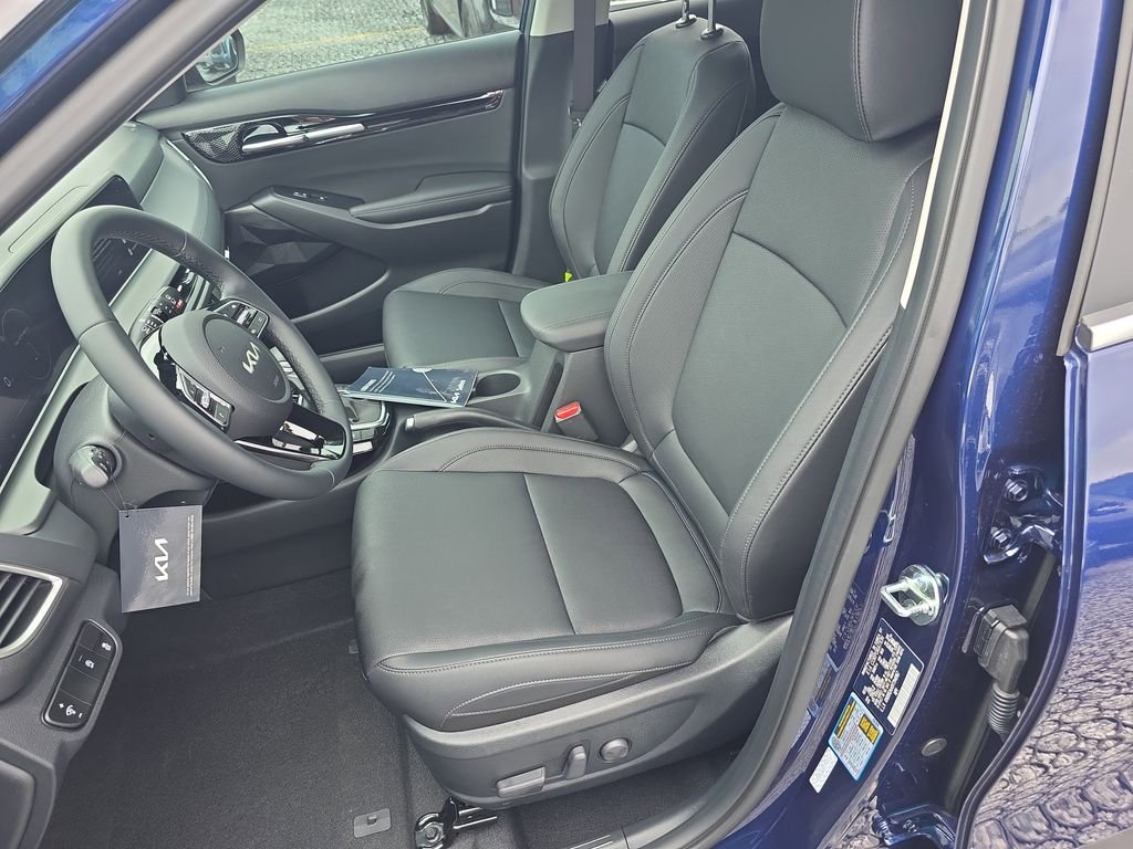 New 2026 Dark Ocean Blue Kia EX image 12
