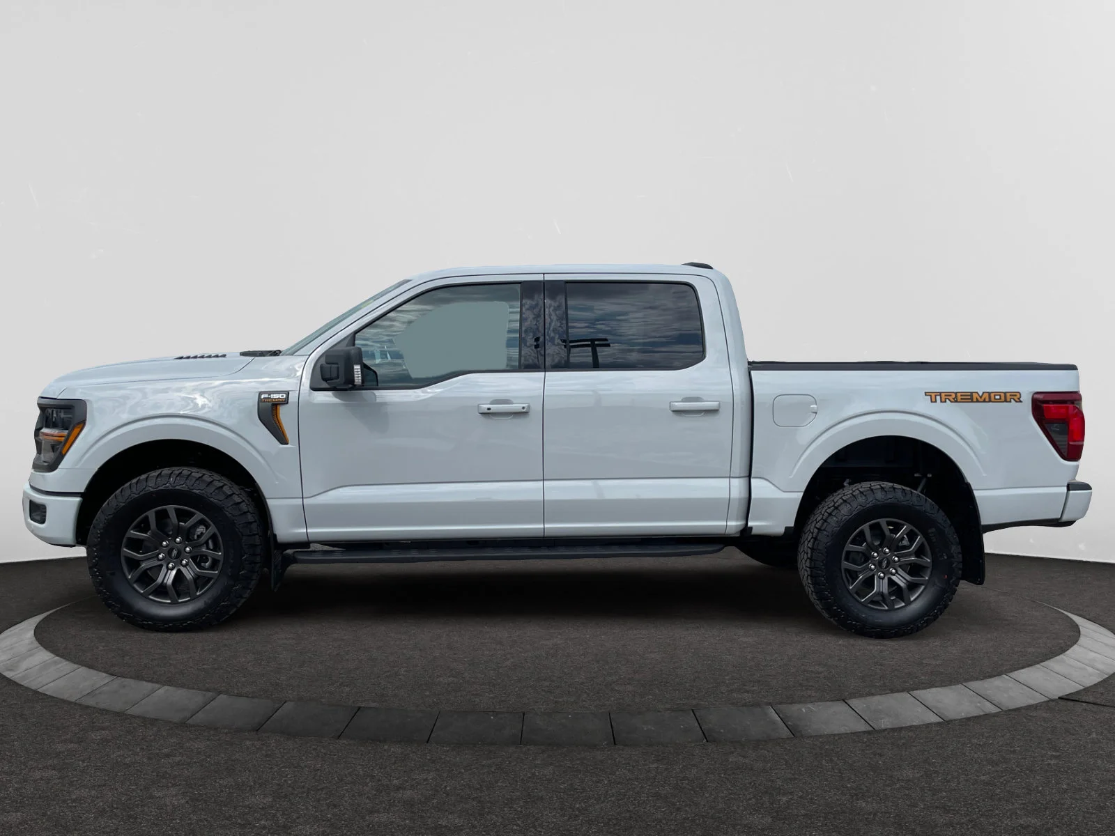 New 2026 Avalanche Ford Tremor image 2