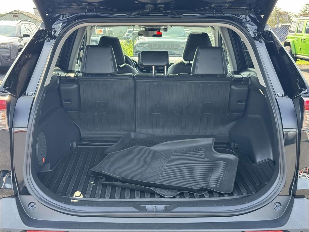 Used 2024 Black Toyota XLE Premium image 29