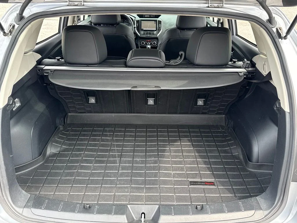 Used 2020 Silver Subaru Limited image 26