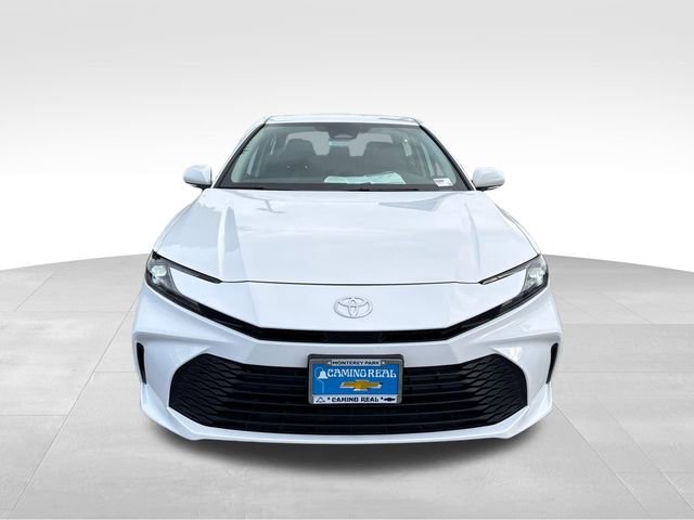 2025 Toyota Camry LE - Photo 8