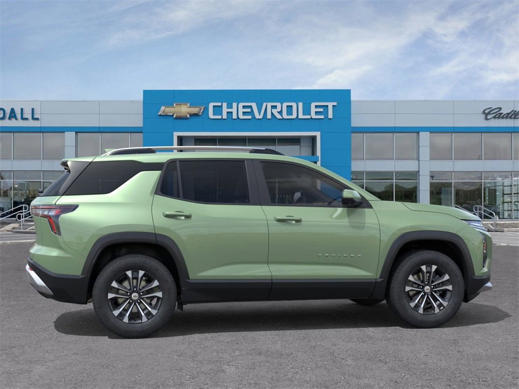 2026 Chevrolet Equinox LT photo 4