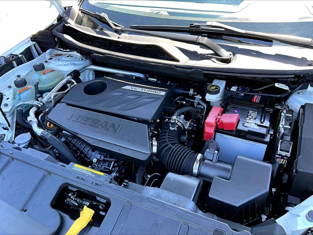 Used 2023 White Nissan SV image 35