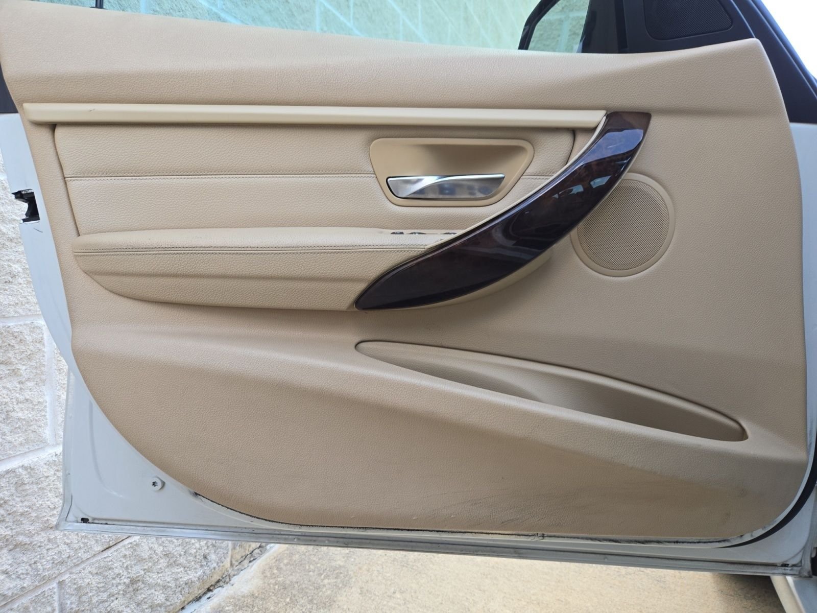 Used 2014 White BMW 328i image 12