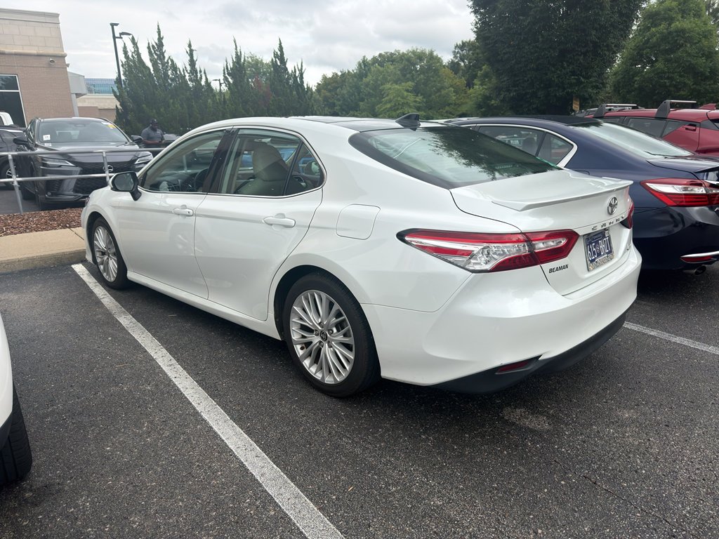 Used 2020 Wind Chill Pearl Toyota XLE image 2