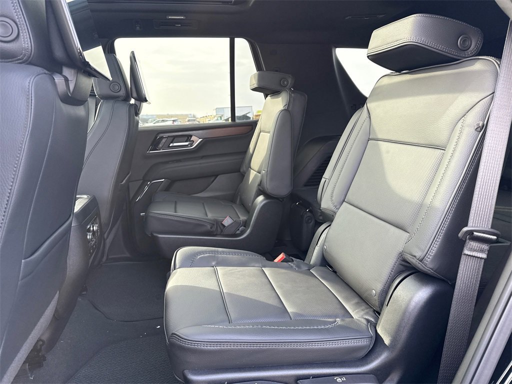 2026 GMC YUKON - Image 32