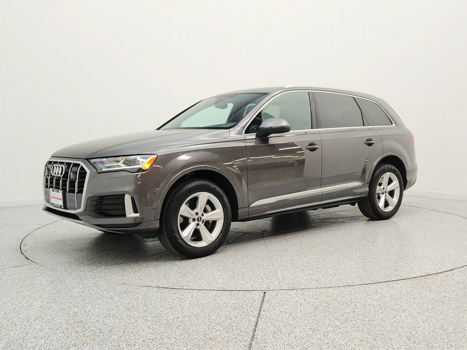 2023 Audi Q7 45 Premium quattro Tiptronic's photo