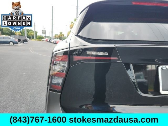 Used 2025 Black Nissan SR image 32
