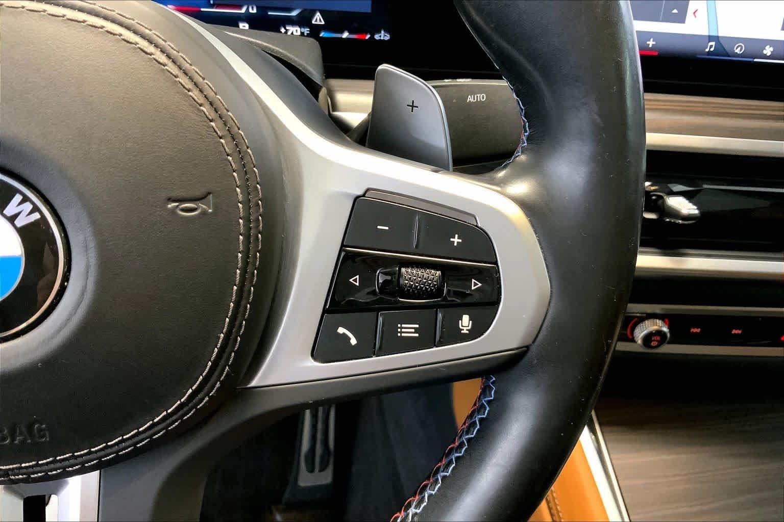 Used 2024 Black Sapphire Metallic BMW M60i image 24