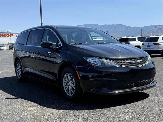 Pre-Owned 2023 Chrysler Voyager LX FWD 4D Passenger Van