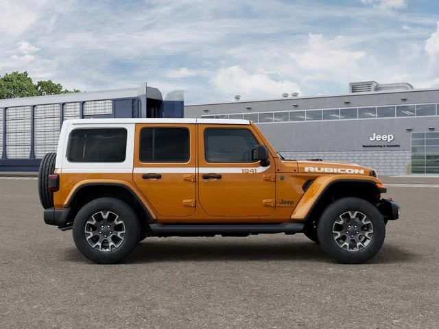 New 2026 Goldilocks Exterior Paint Jeep Sahara image 22