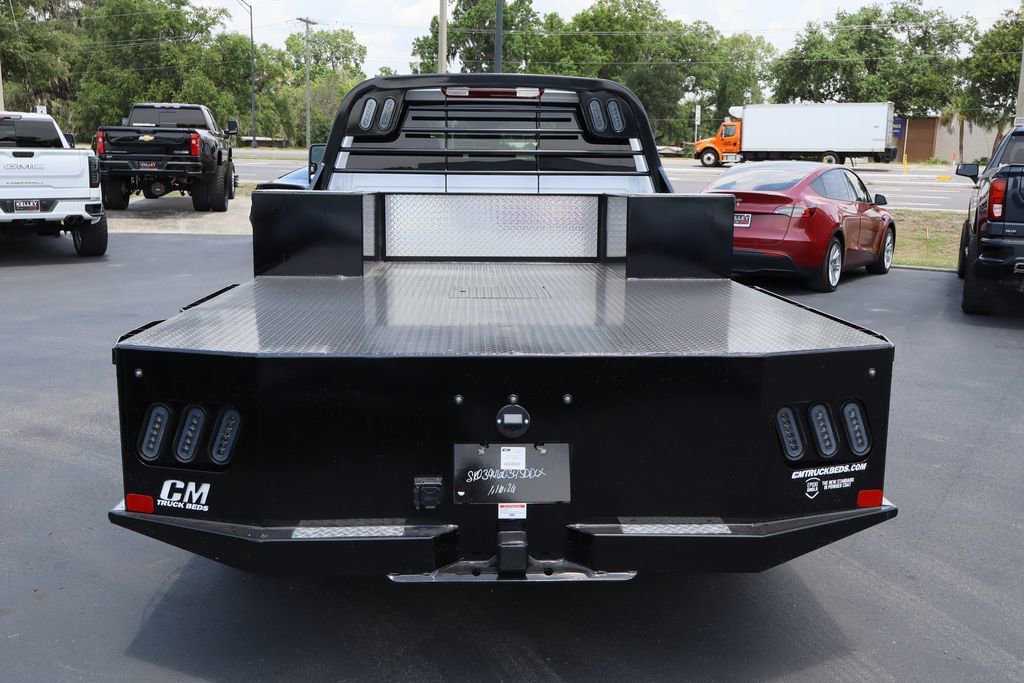 2026 GMC Sierra 3500 Chassis Cab SLE - Photo 6