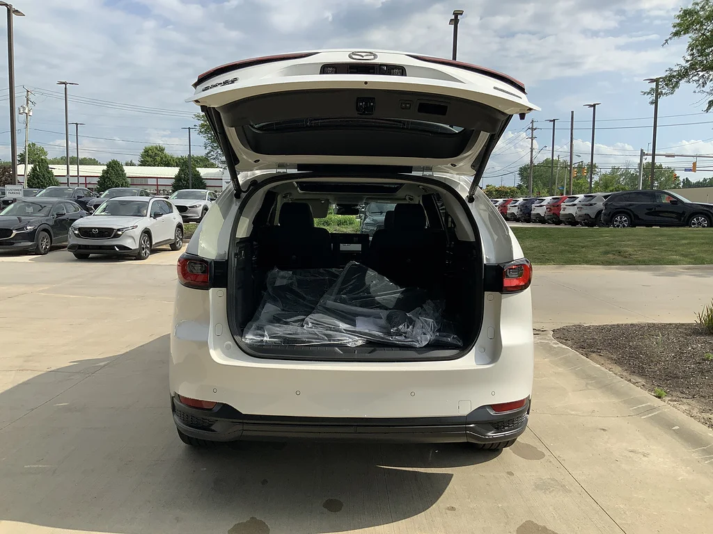 New 2026 Rhodium White Premium Mazda 3.3 Turbo Premium Sport AWD image 6