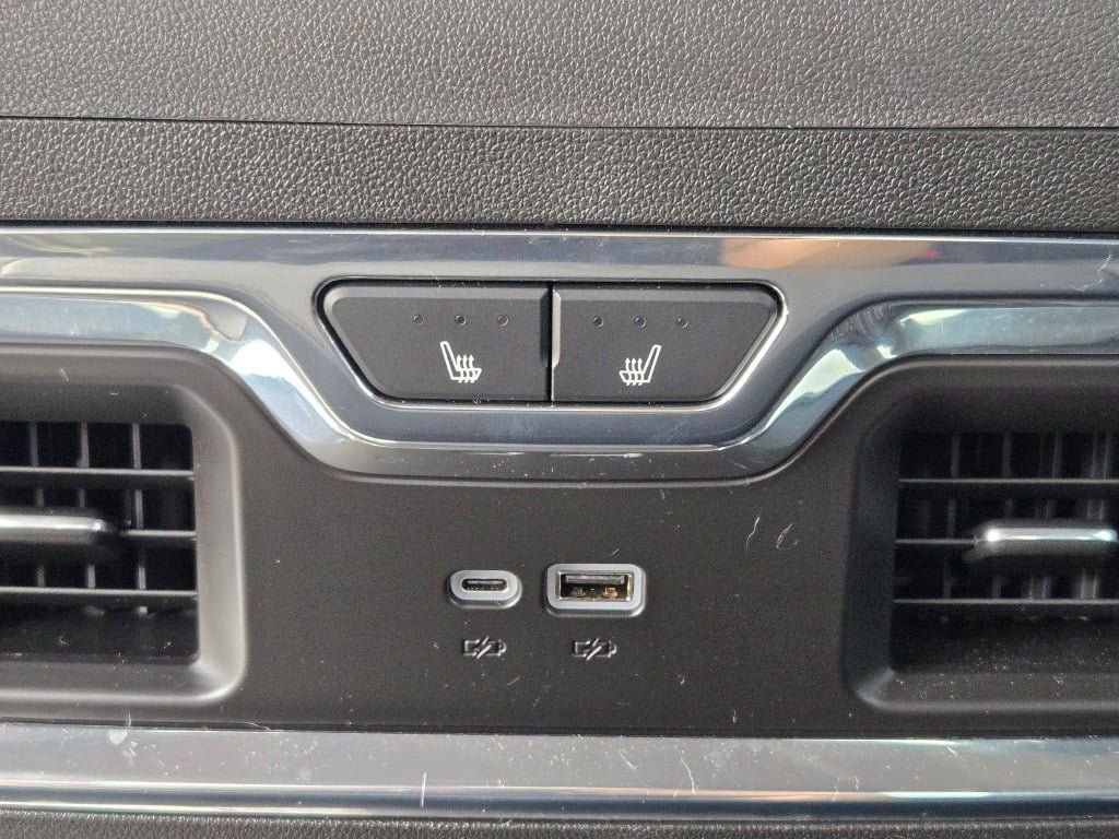 2024 GMC Sierra 2500HD SLT - Photo 19