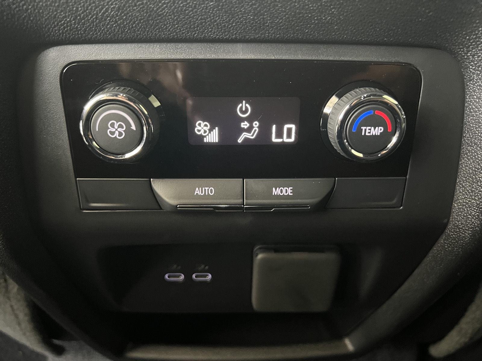 Used 2026 Summit White Chevrolet AWD LT image 19
