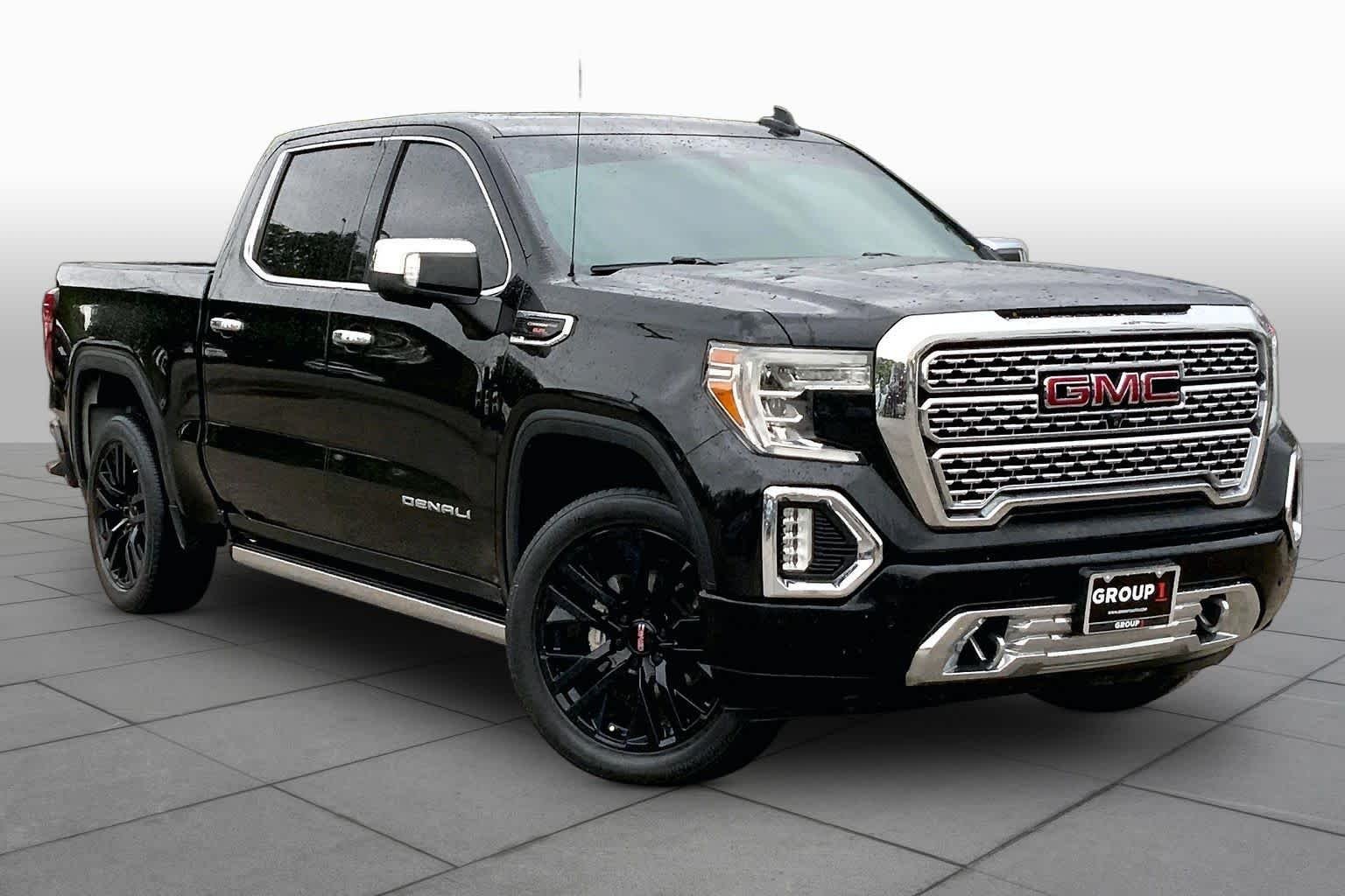 Used 2020 Onyx Black GMC Denali image 3