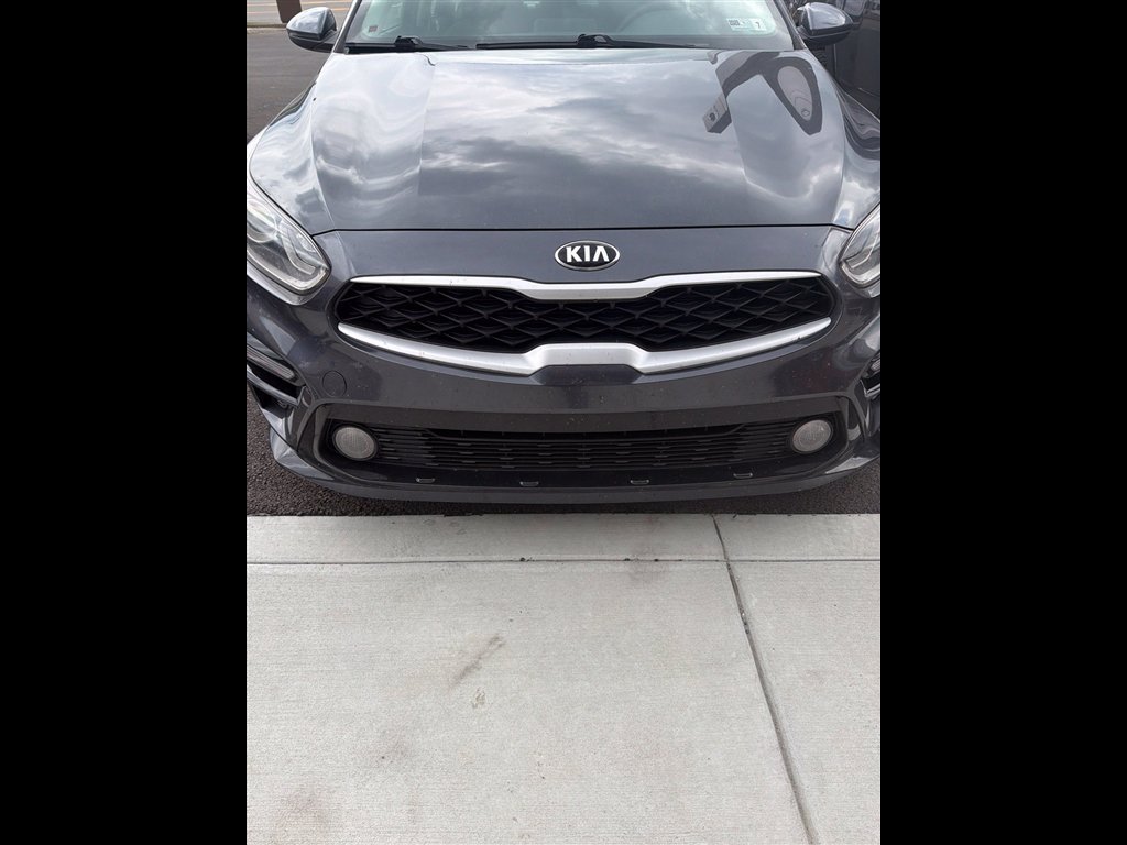 Used 2021 Gray Kia LXS image 9