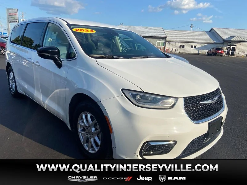 Used 2024 Bright White Clearcoat Chrysler Touring L image 1