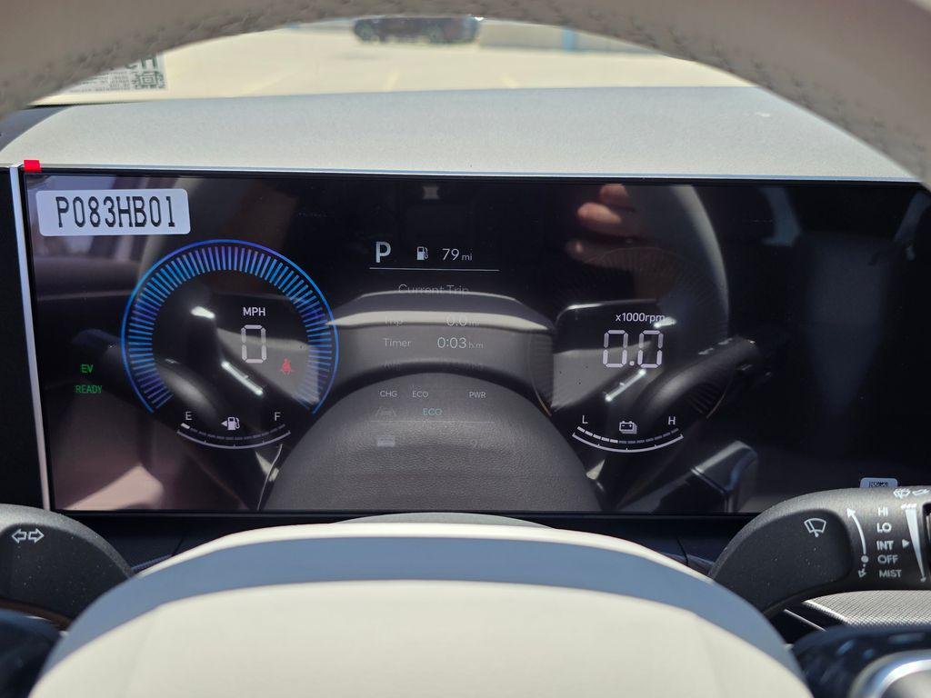 New 2026 Silver Hyundai SE image 21