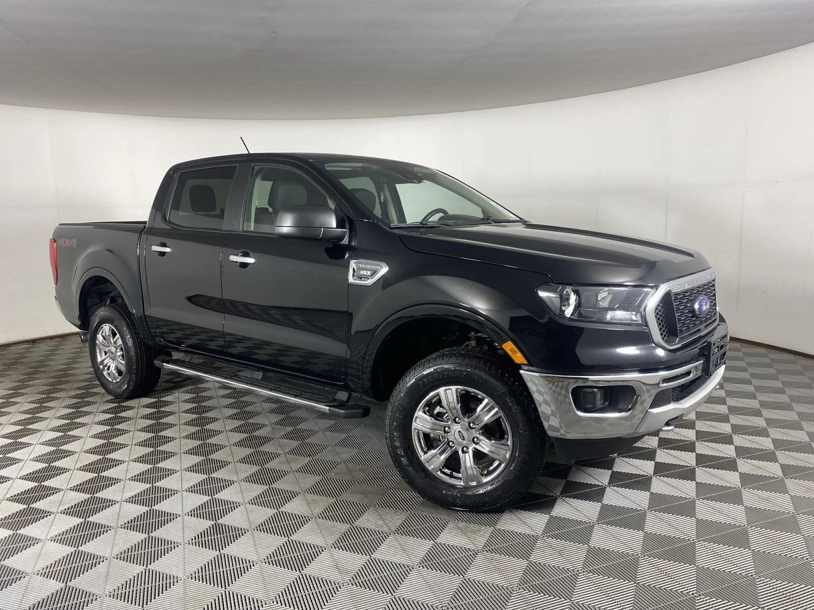 Used 2023 Shadow Black Ford XLT image 11