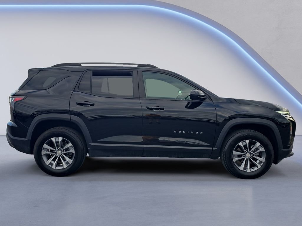 2025 Chevrolet Equinox LT - Photo 6
