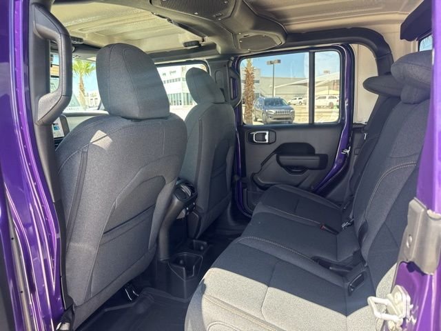 New 2026 Reign Exterior Paint Jeep Sport S image 8