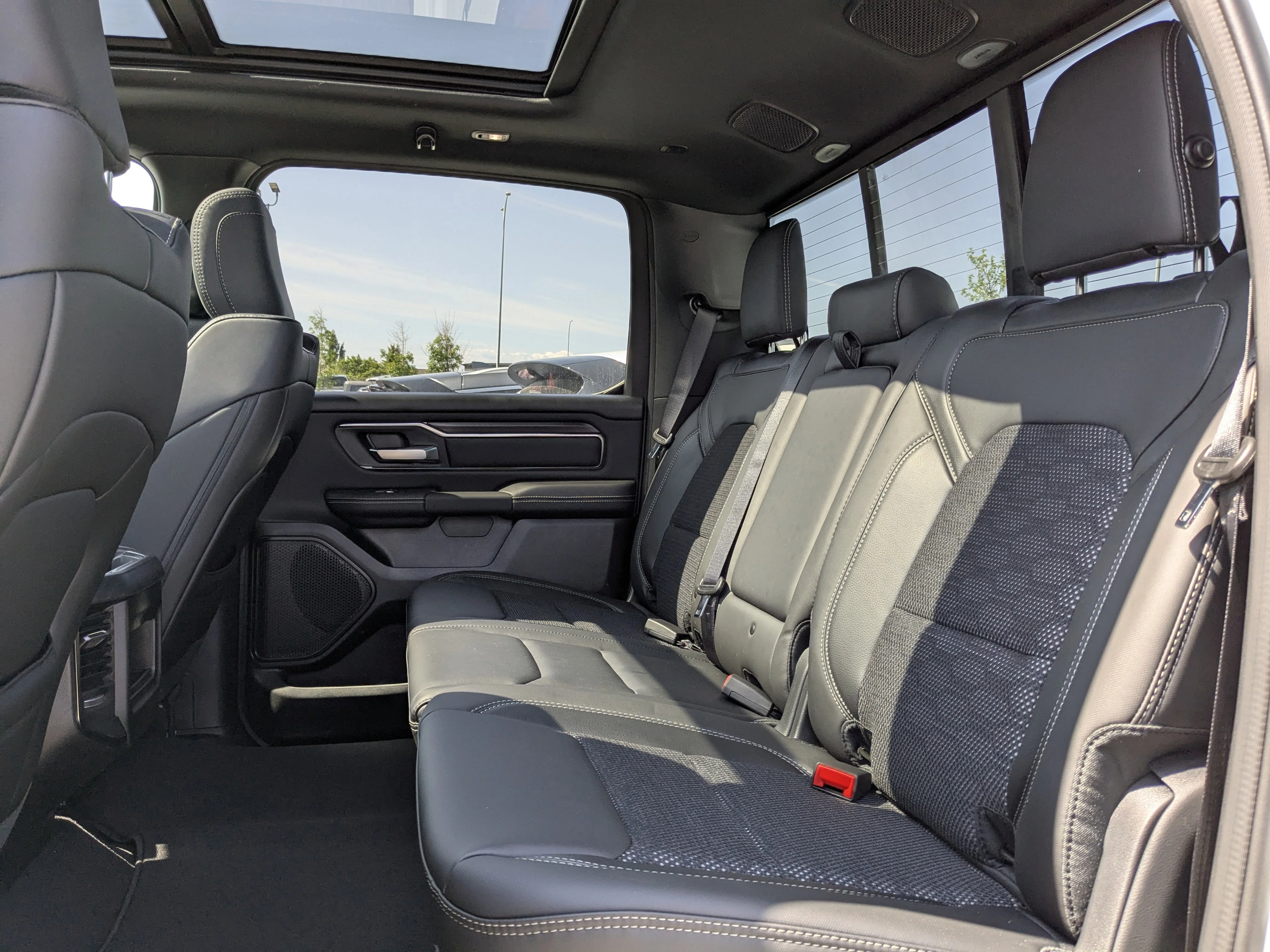 New 2026 White RAM Sport - 3.92 Rear Axle Ratio - Anti Spin Rear Diff - Sport Hood - Panoramic Sunroof & Tons More! image 28