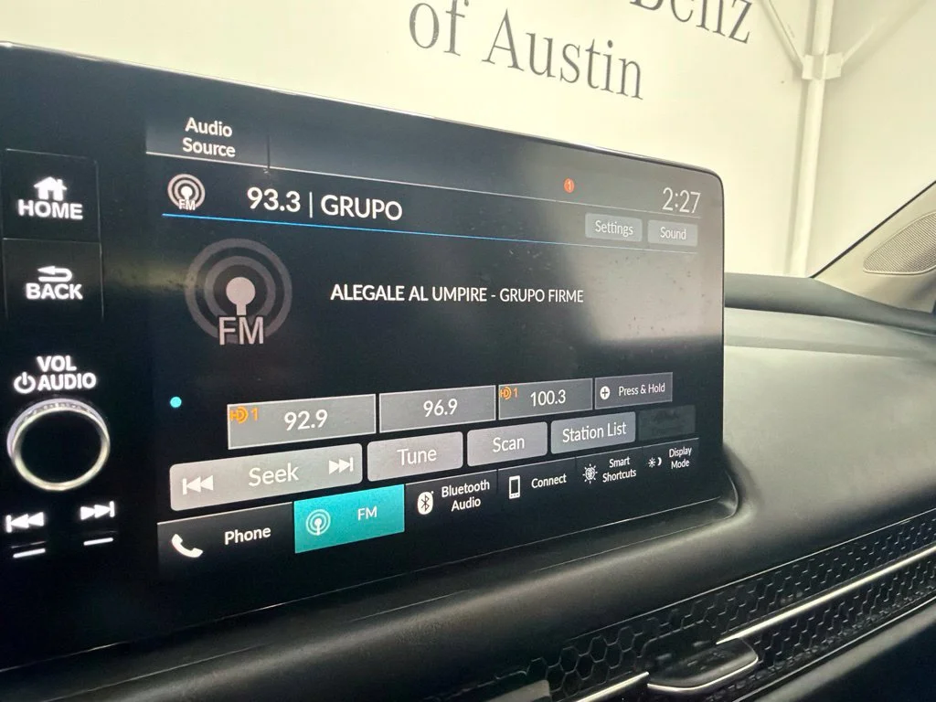 Used 2023 Gray Honda EX-L image 11