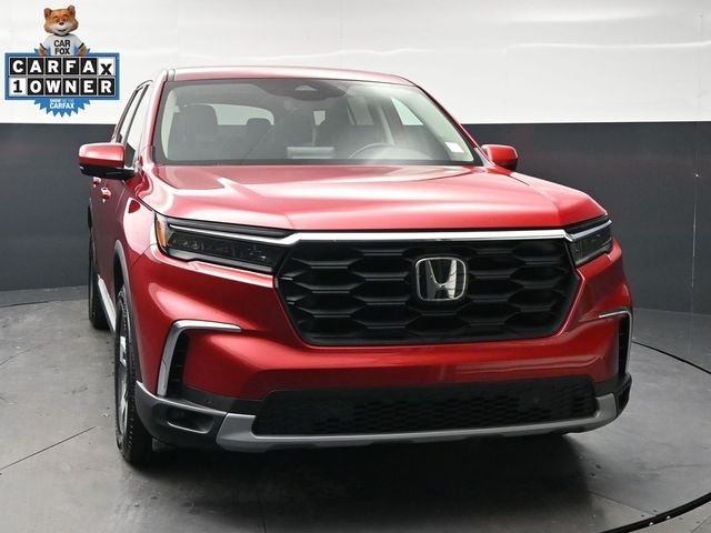 Certified Used 2025 Radiant Red Metallic II Honda 2WD EX-L image 2