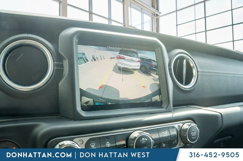 Used 2023 White Jeep Sahara 4xe image 8