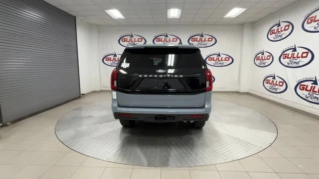 New 2027 Glacier Gray Metallic Tri-Coat Ford Active image 11