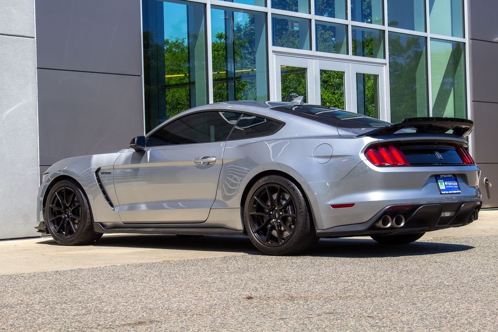 Used 2020 Iconic Silver Metallic Ford Shelby GT350 image 8