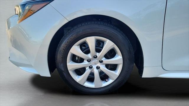 Certified Used 2024 WIND CHILL PEARL Toyota  image 24