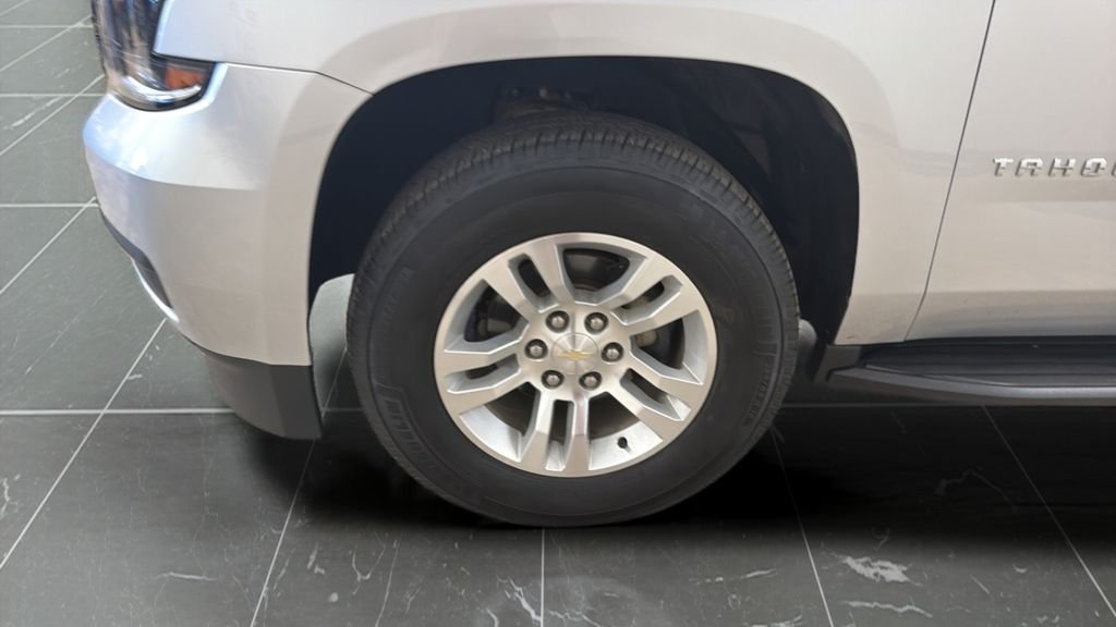 Used 2020 Silver Chevrolet LT image 25