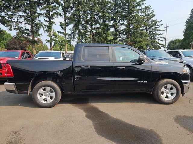 New 2026 Diamond Black Crystal Pearl-Coat Exterior Paint RAM BIG HORN image 8