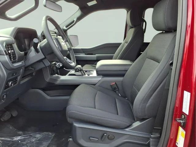 New 2026 Ruby Red Metallic Tinted Clearcoat Ford XLT image 18
