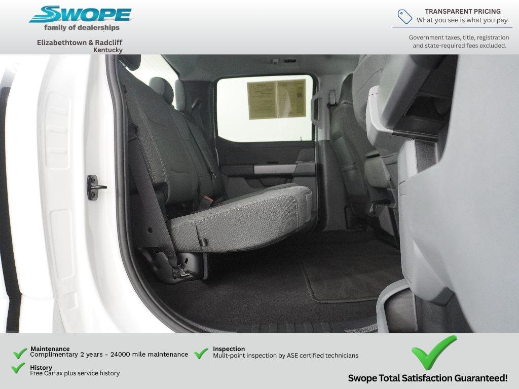 Used 2025 Oxford White Ford XLT image 9