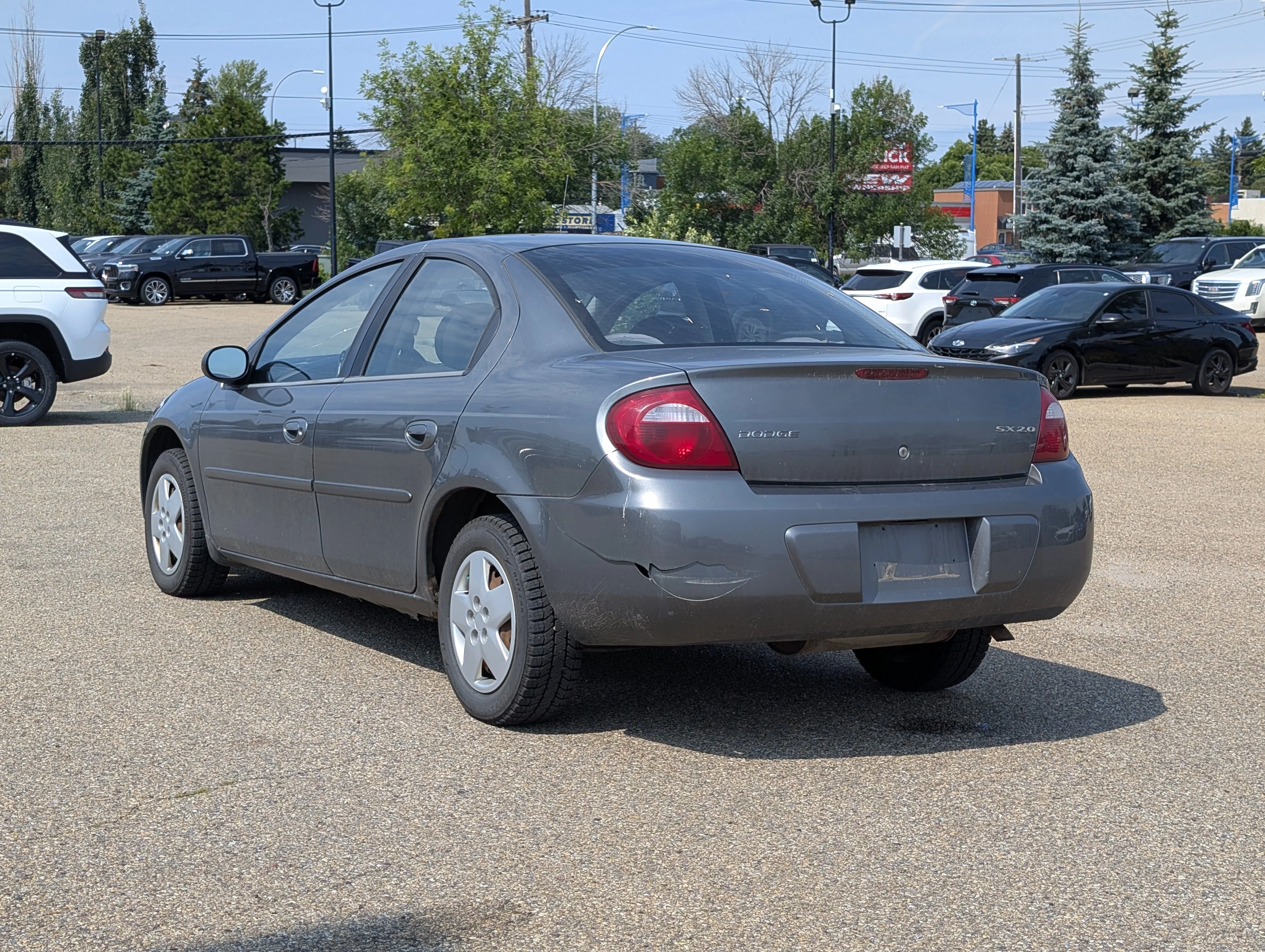 Used 2005 Mineral Gray Metallic Dodge Base image 4