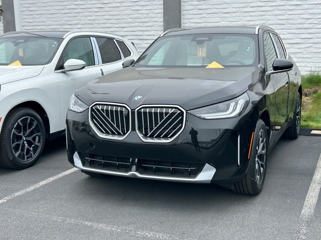 New 2026 Black Sapphire Metallic BMW 30 xDrive image 2