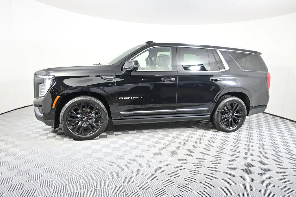 Used 2025 GMC Yukon Denali Ultimate with VIN 1GKS2ERL6SR309830 for sale in Forest Lake, Minnesota