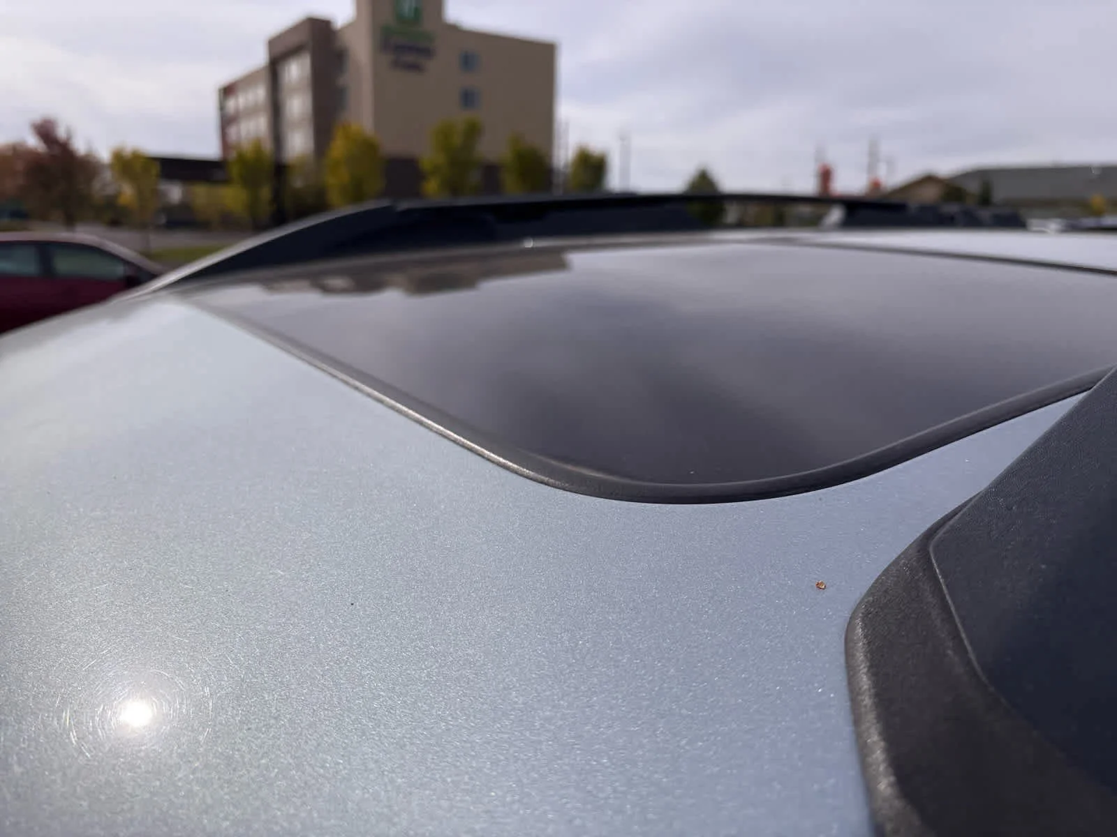Used 2016 Ice Silver Metallic Subaru 2.5i Premium image 17