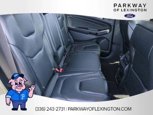 Used 2022 Blue Ford Titanium image 31