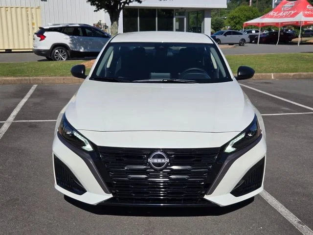 New 2026 White Nissan 2.5 SV image 11