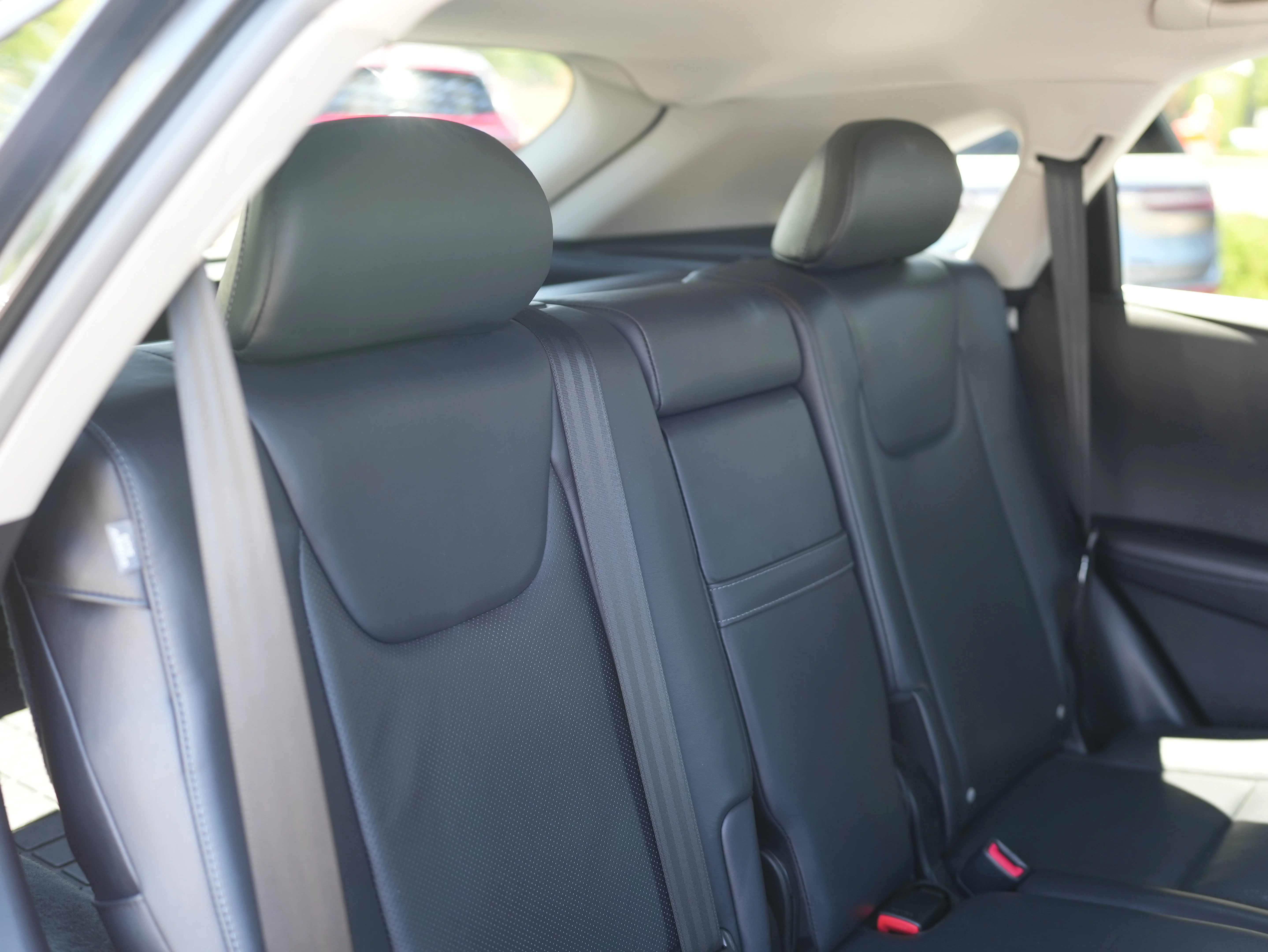 Used 2013 Black Lexus  image 24